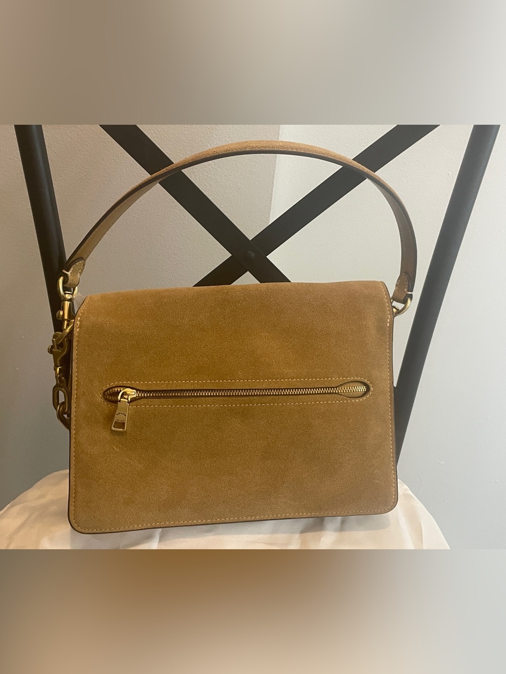 NWT Coach Suede Chain Tabby Shoulder Bag in Sand - Picture 5 of 17
